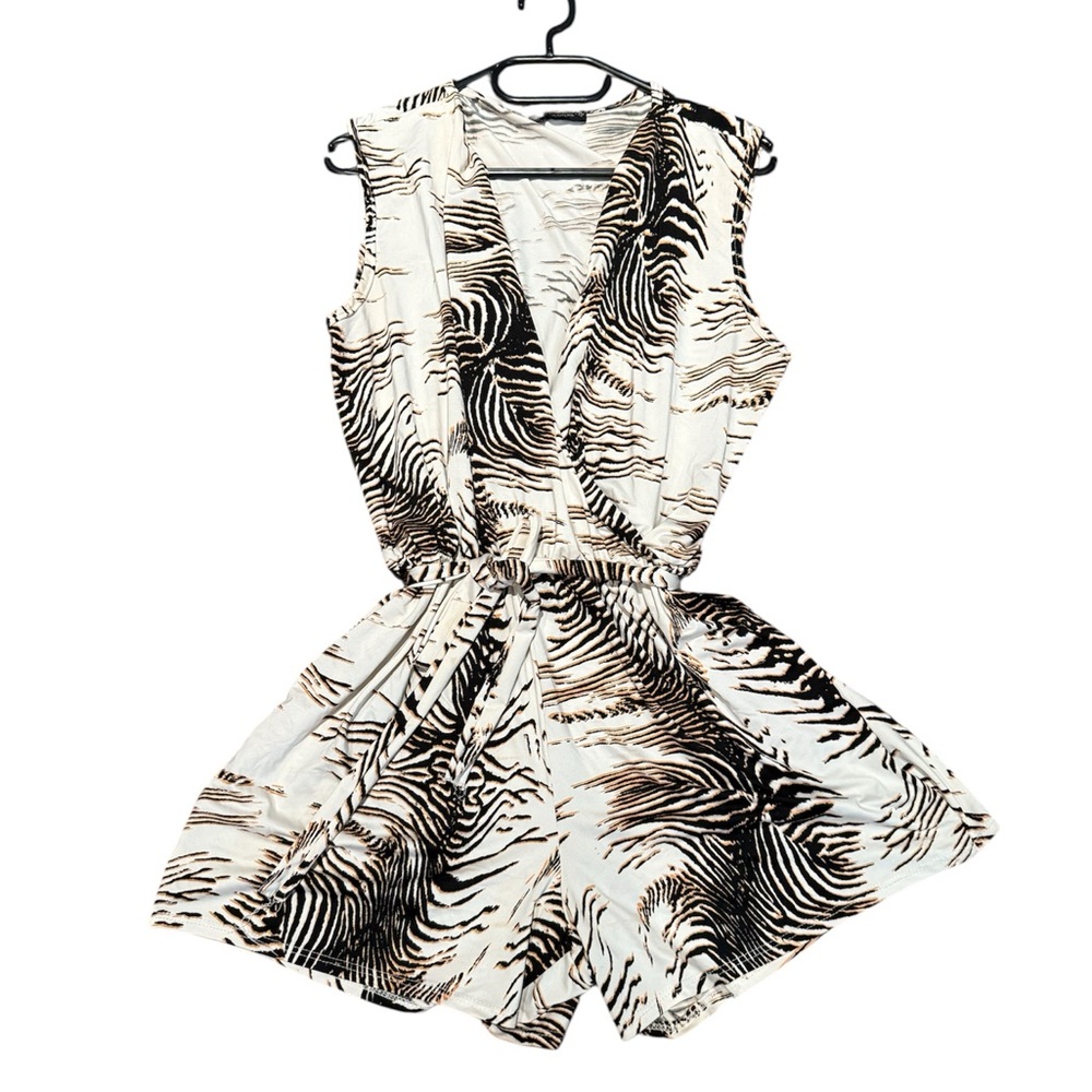 Sleeveless Zebra-Print Romper in White and Black